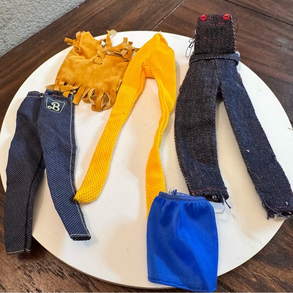 Vintage Barbie doll style clothing top overalls pants skirt leggings bundle - Picture 1 of 6